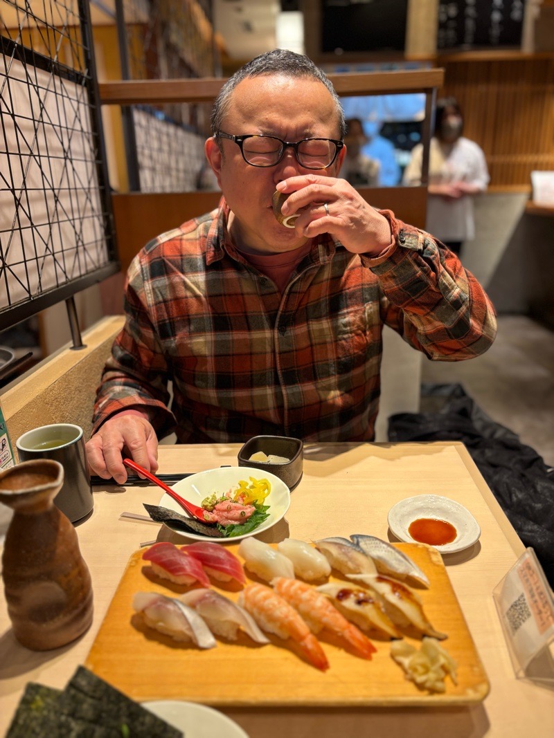 WBC敗退は残念でしたけど、昨日は地元で昼飲みができて良かったです〜お相撲は好取組が続きます！